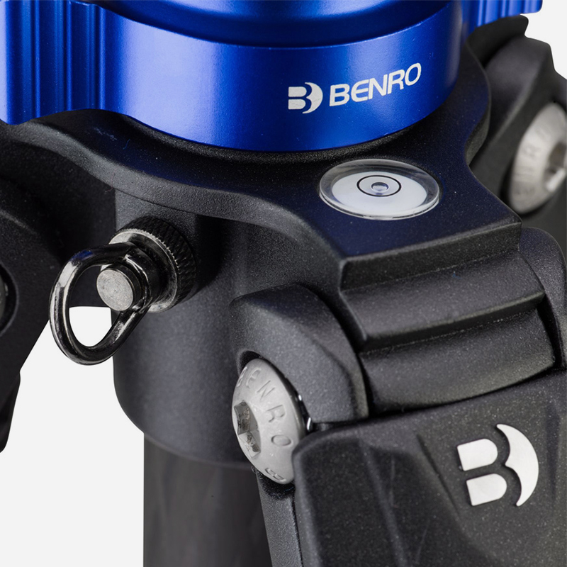 Карбоновый штатив Benro Mach3 TMA37C