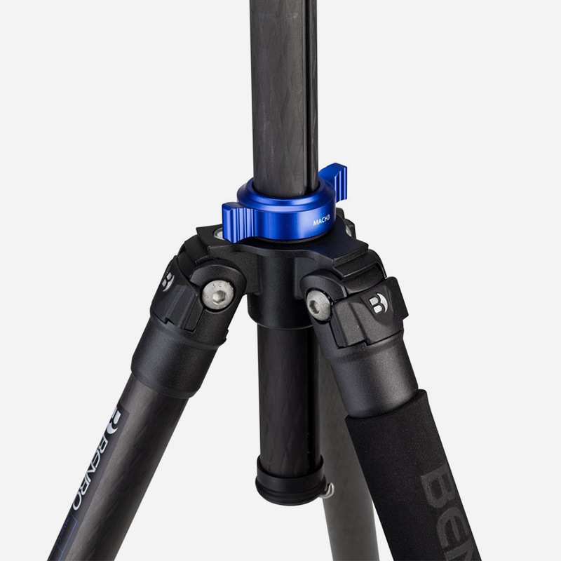 Карбоновый штатив Benro Mach3 TMA37C